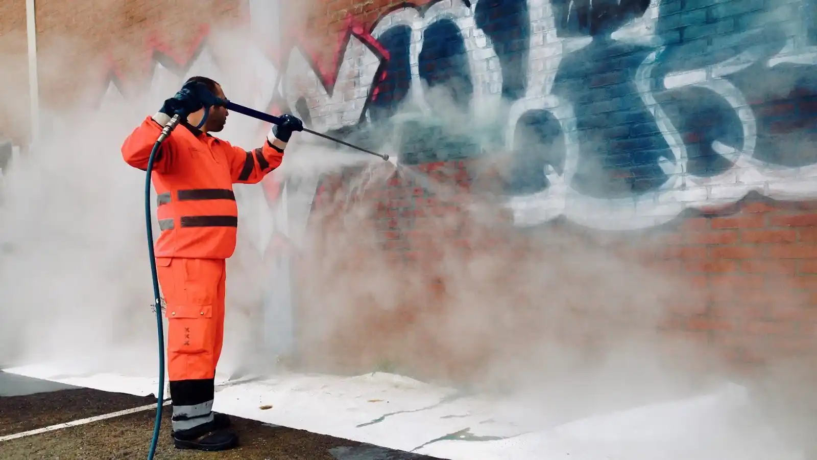 Graffiti & Chewing Gum Removal